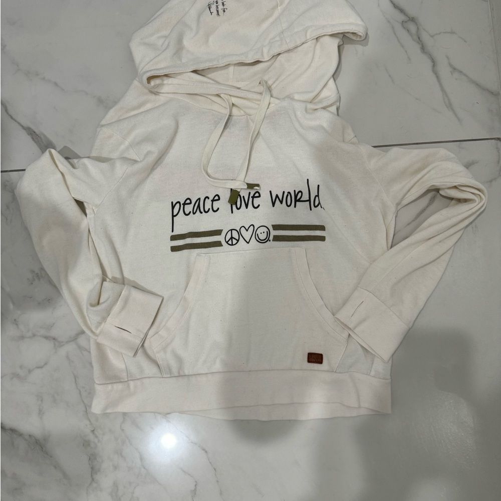 Peace love world